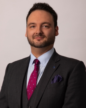 B8 A18291 18 E9 4 ACC A902 BF5 FA0 C4 D88 D