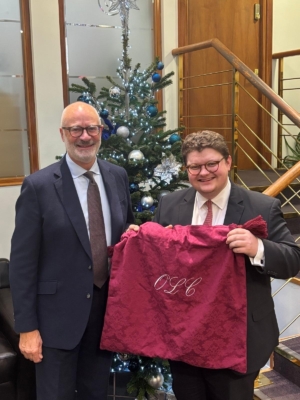 8fbc9bb5 9564 4bd4 933c b3da61d15b25